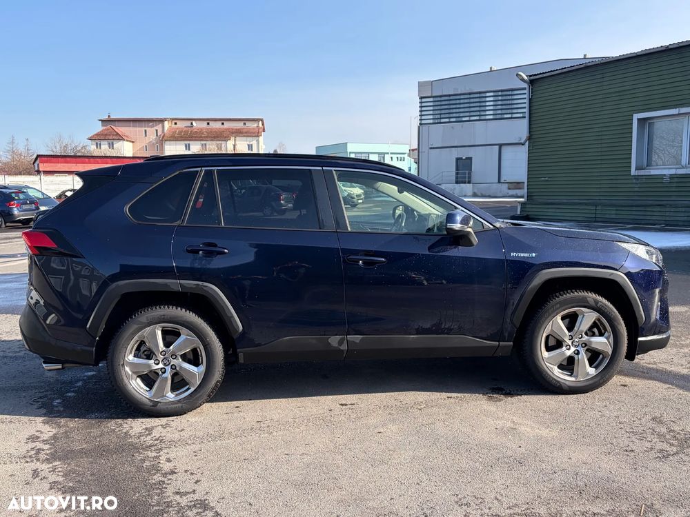 Toyota RAV4 - 14