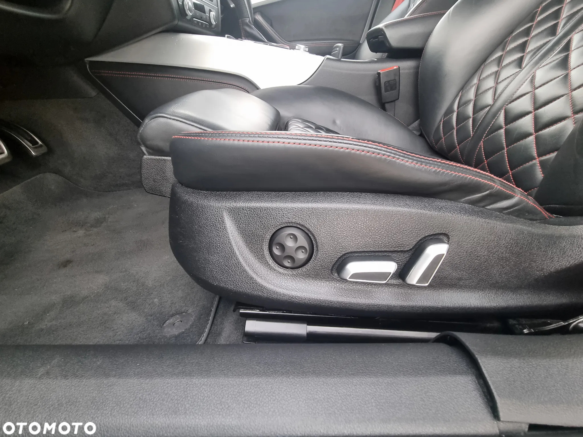 Audi A6 Avant 3.0 TDI competition quattro tiptronic - 13