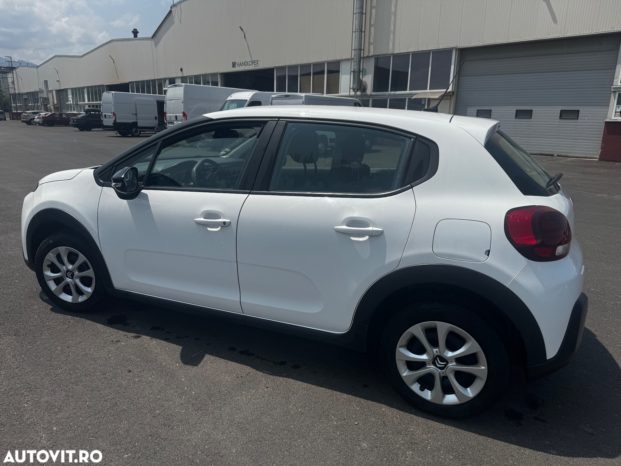 Citroën C3 1.2 PureTech S&S BVM5 Feel - 13