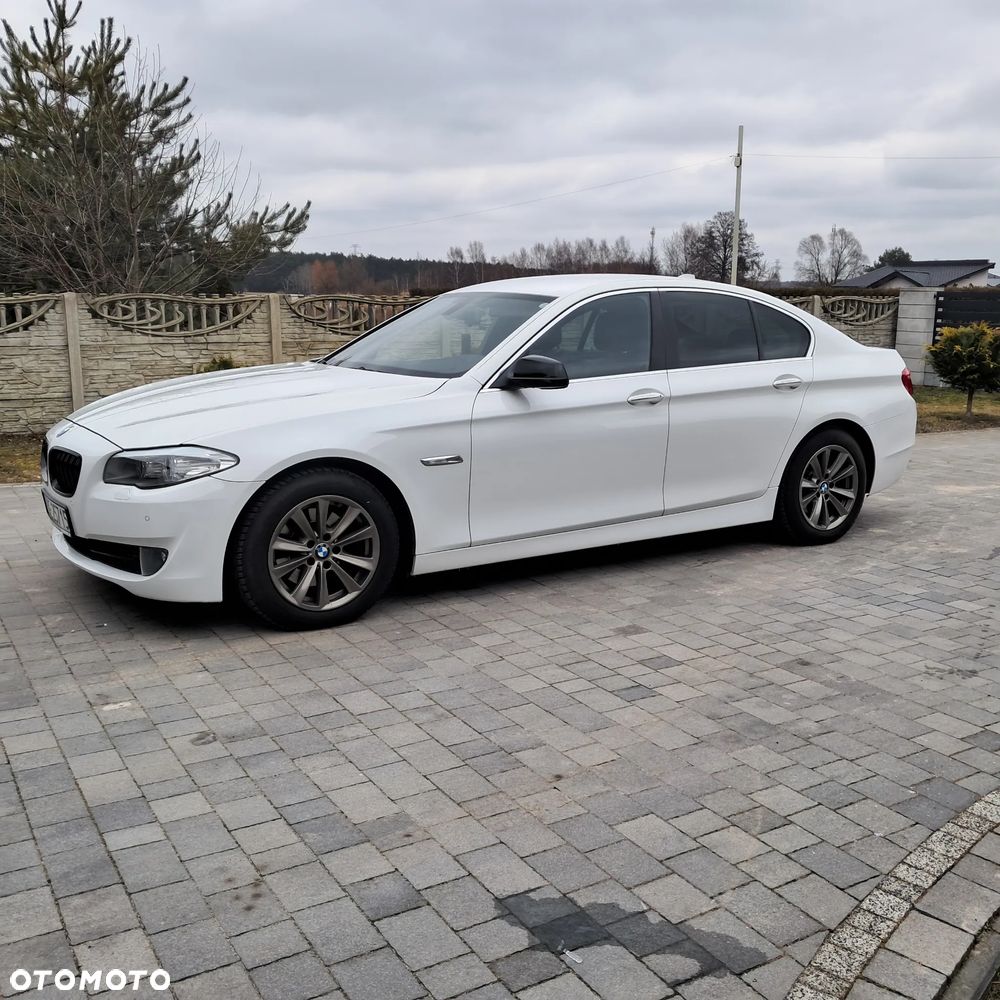 BMW Seria 5 520d - 3