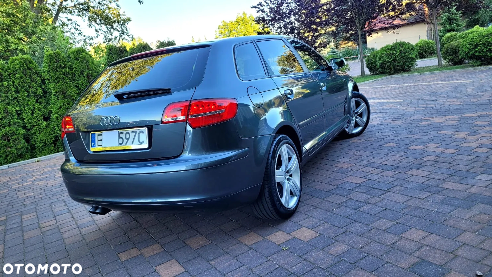 Audi A3 2.0 TDI Sportback DSG Ambiente - 28