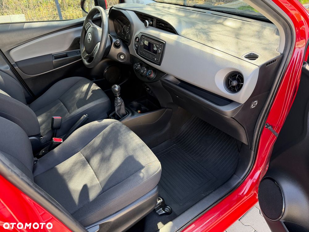 Toyota Yaris 1.5 Active - 11