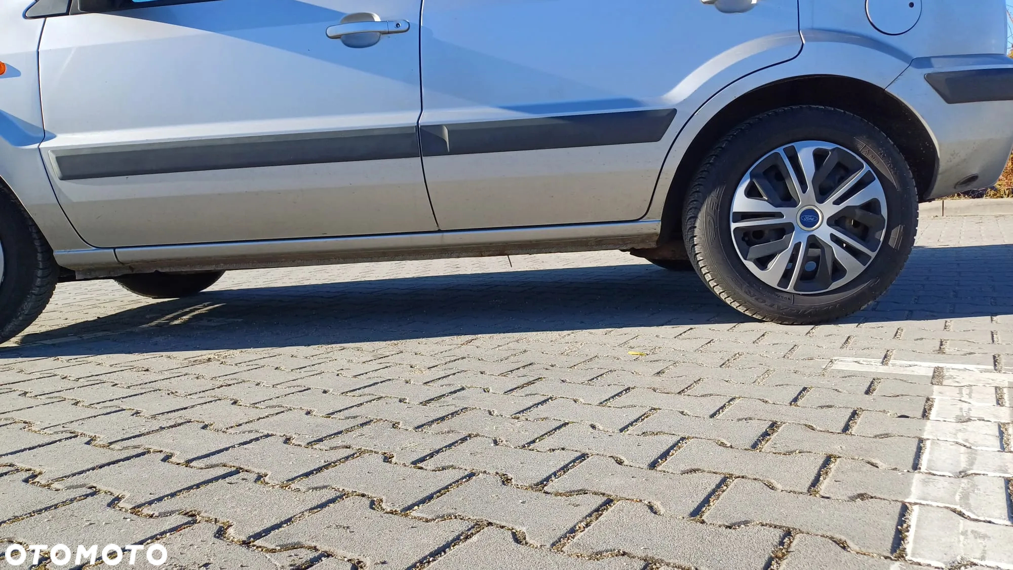 Ford Fusion 1.4 Trend X100 / FX Gold - 12