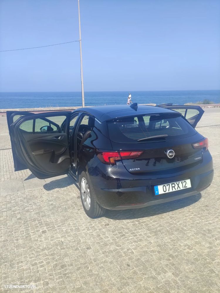 Opel Astra 1.4 T Innovation S/S - 3