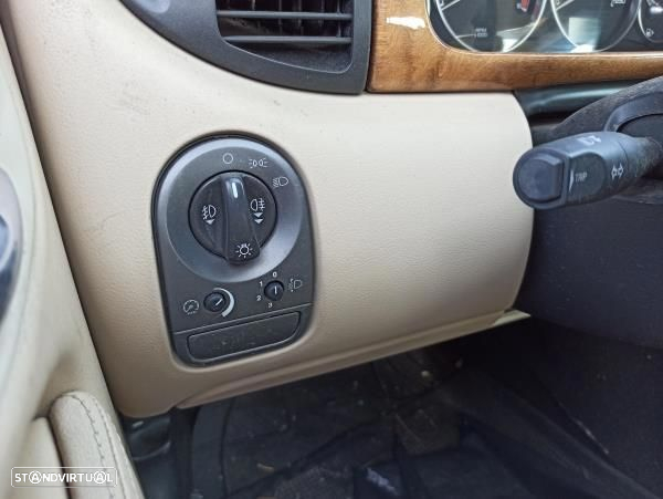 Para peças JAGUAR X-Type (X400) - 17