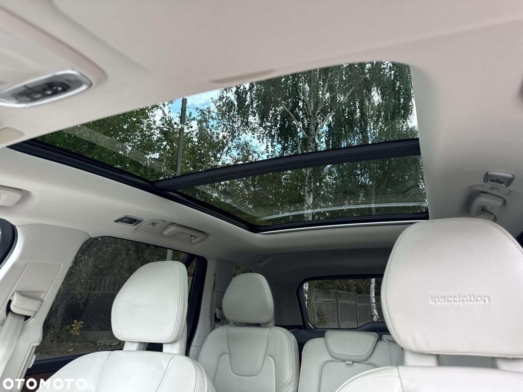 Volvo XC 90 - 25