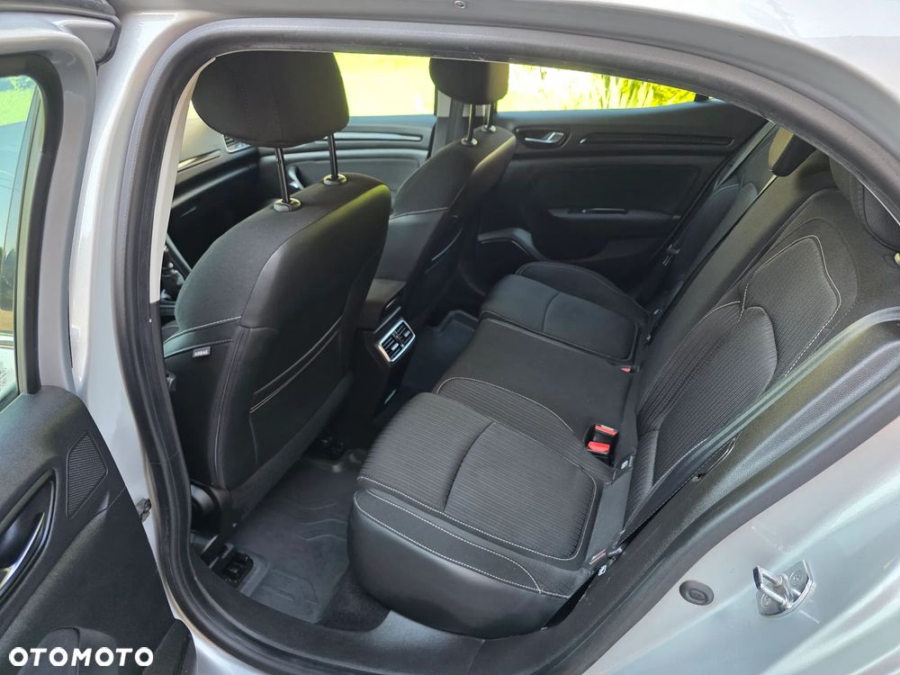 Renault Megane 1.5 dCi Limited - 9