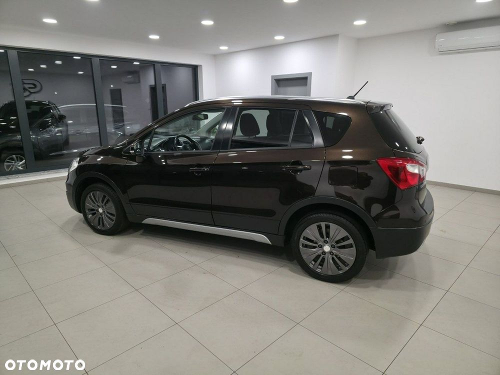 Suzuki SX4 S-Cross 1.6 XLED - 6