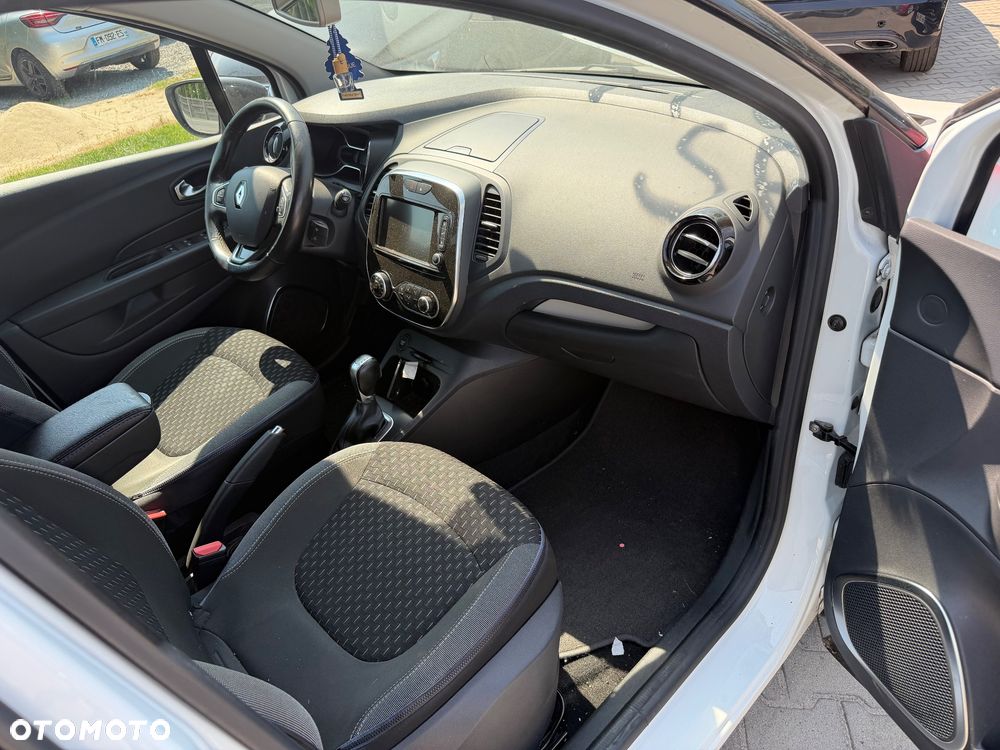 Renault Captur - 10