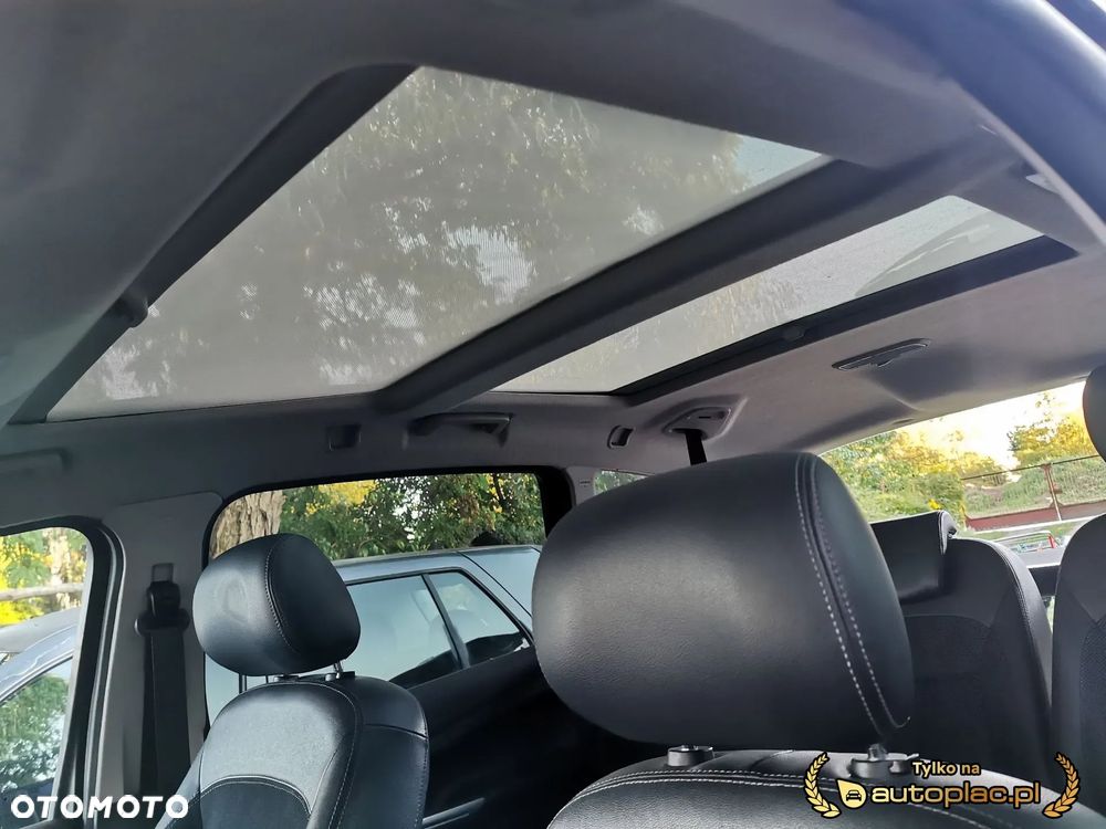 Ford S-Max - 12