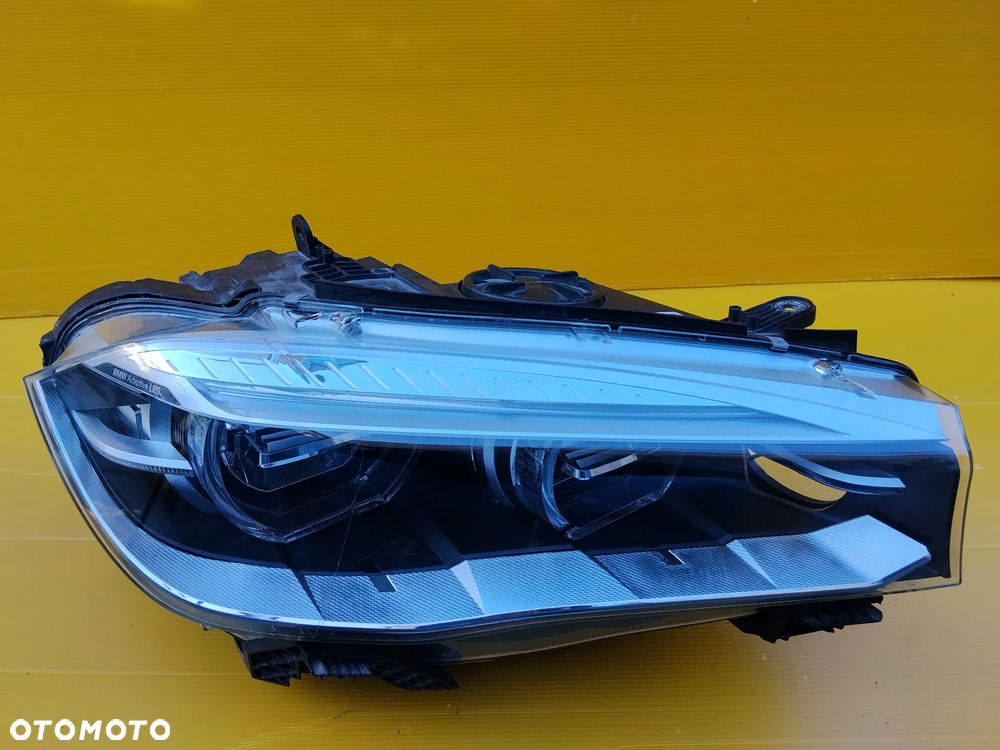 Lampa Prawa Full Led adaptive BMW X5 F15 X6 F16 na kasetę Tms Bdb.stan Europa