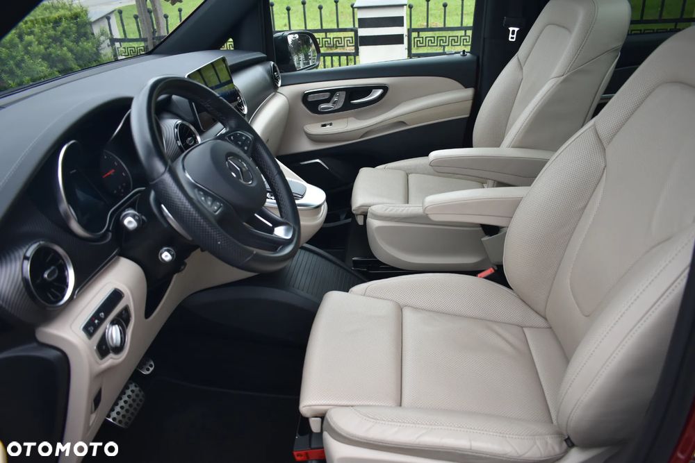 Mercedes-Benz Klasa V 300 d 4-Matic Exclusive 9G-Tronic (d³ugi) - 22