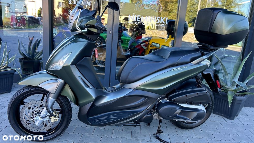 Piaggio Beverly - 16