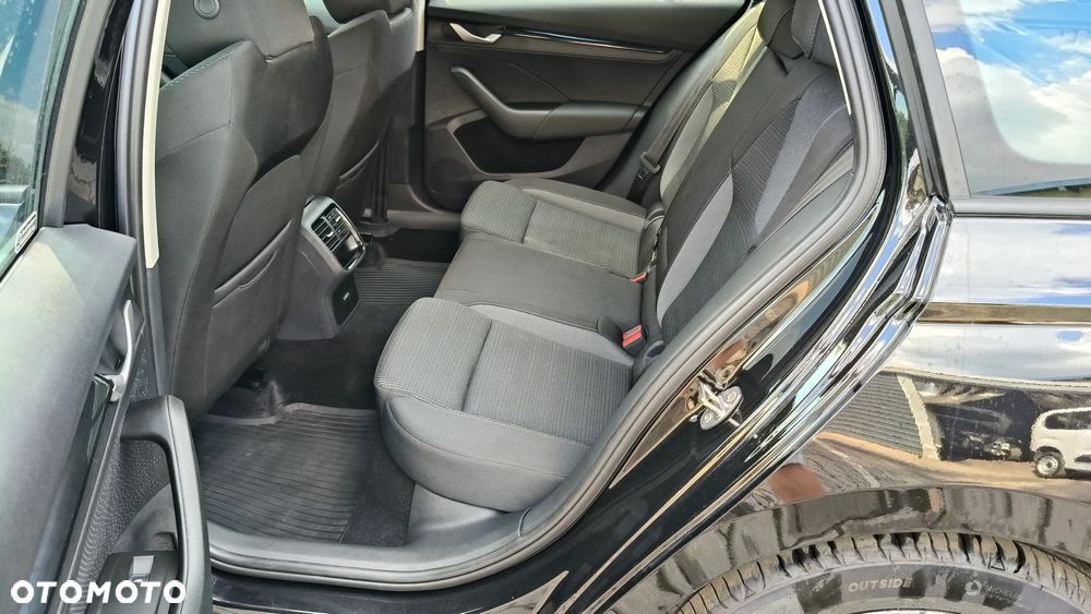 Skoda Octavia 1.5 TSI mHEV DSG Balance - 15