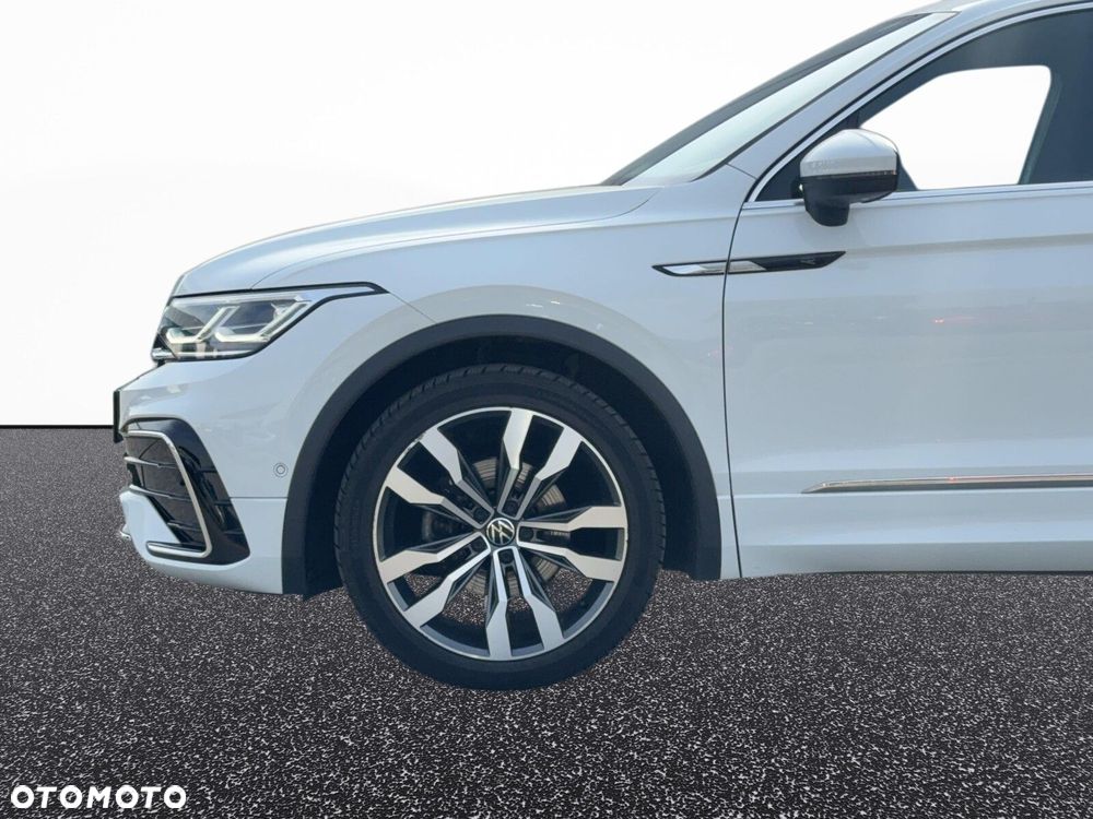Volkswagen Tiguan - 11