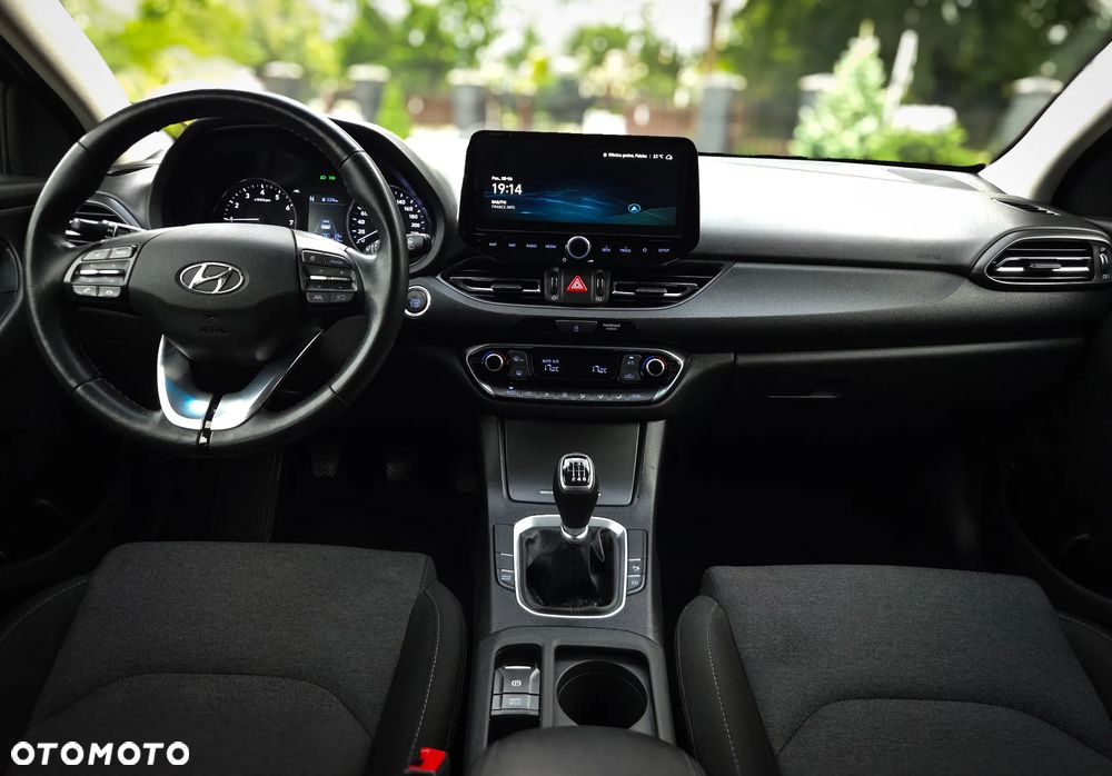 Hyundai i30 1.0 T-GDI GO Plus - 24
