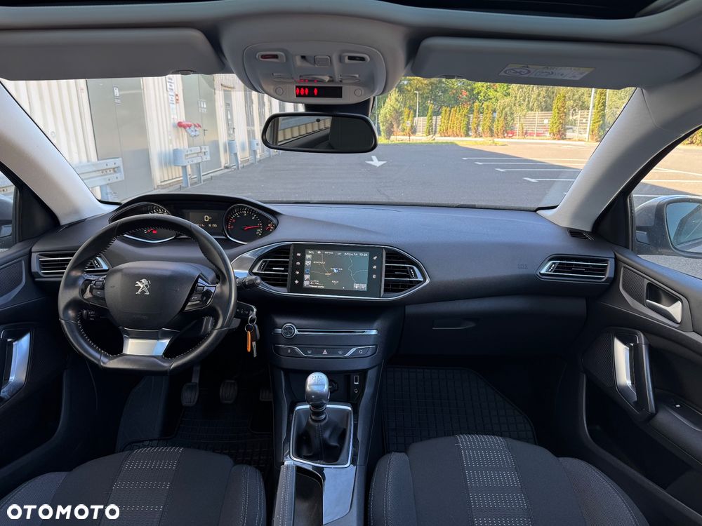 Peugeot 308 1.6 BlueHDi Business Line S&S - 12
