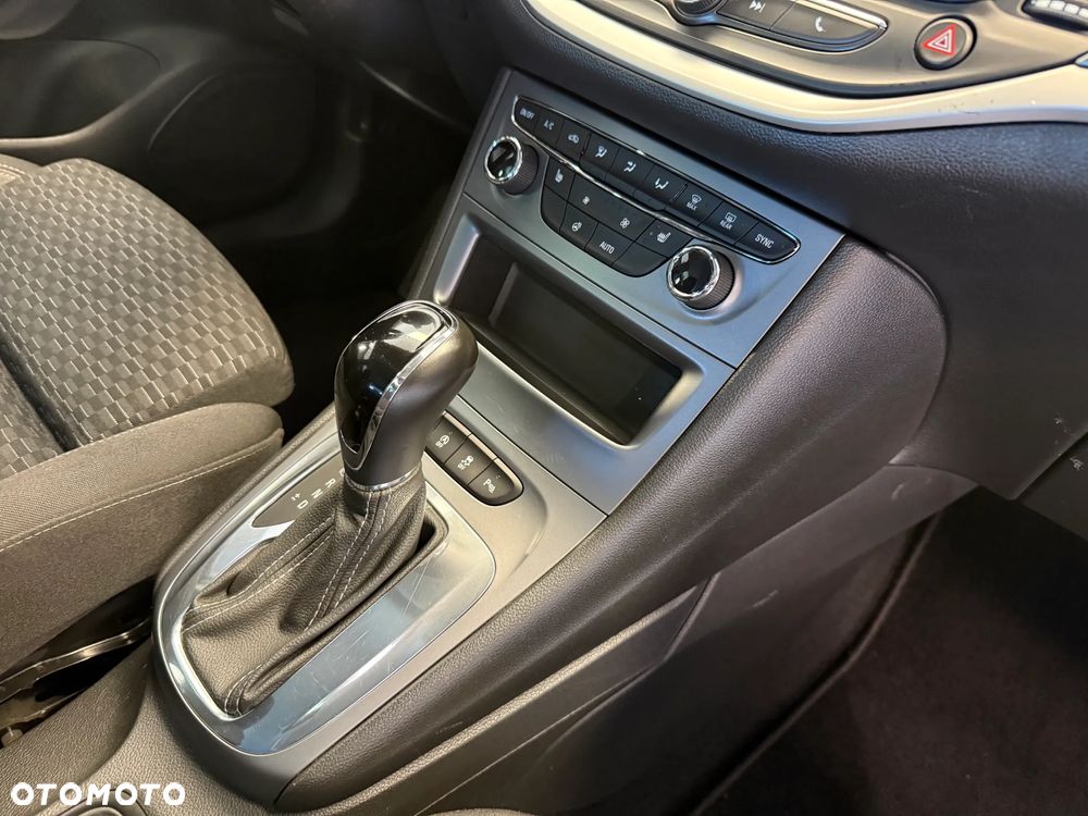 Opel Astra 1.5 D Start/Stop Automatik Business Elegance - 18