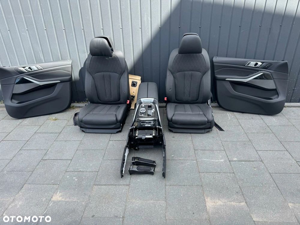FOTELE TAPICERKA BMW X5 G05 INDIVIDUAL SKÓRA PEŁNA CZARNA MASAŻ GRZANE KOMFORT - 1