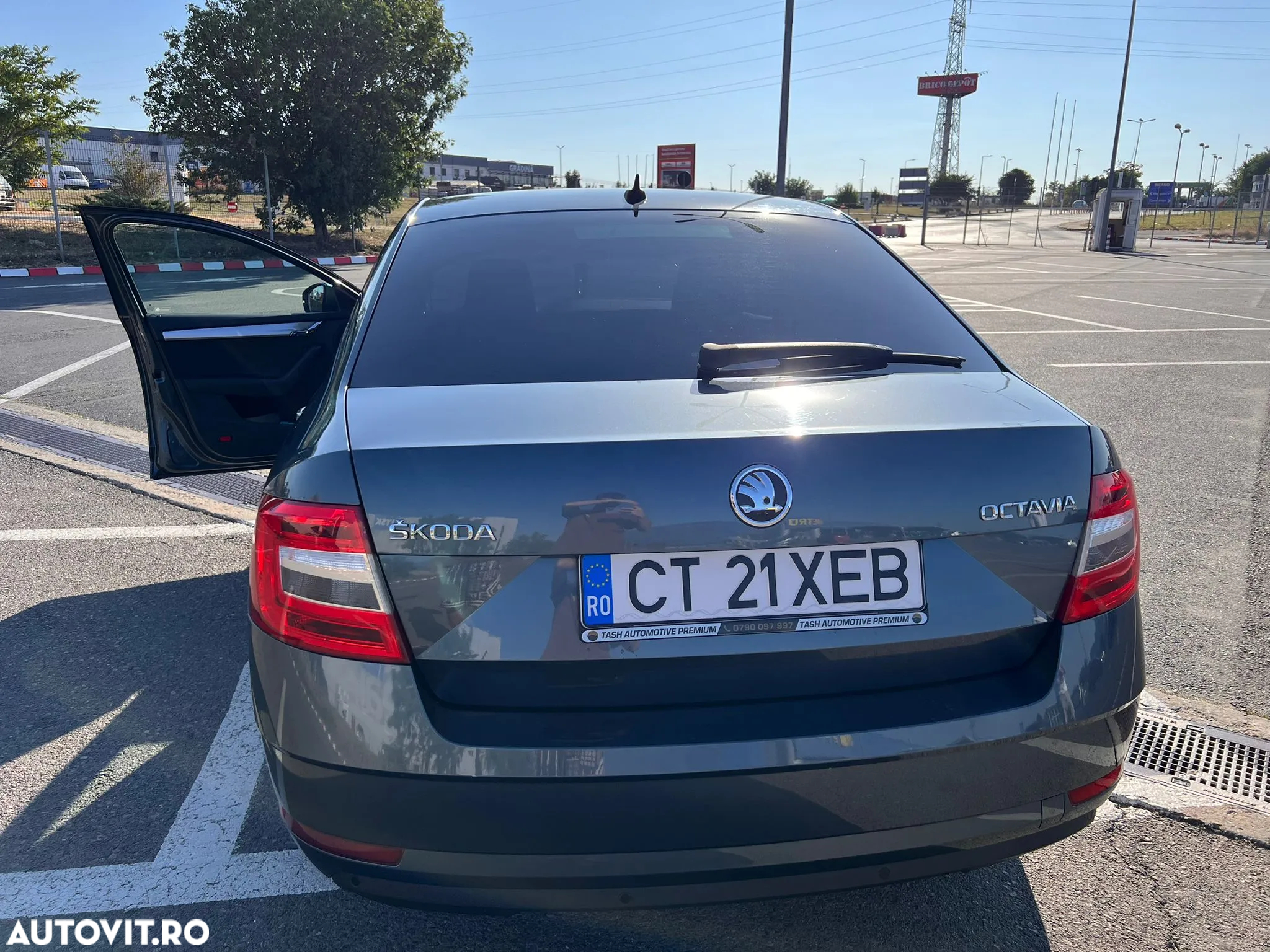 Skoda Octavia - 4