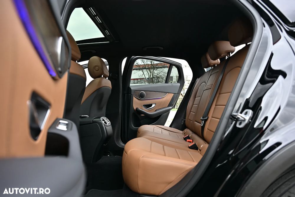 Mercedes-Benz GLC Coupe 350 e 4Matic 7G-TRONIC AMG Line - 24