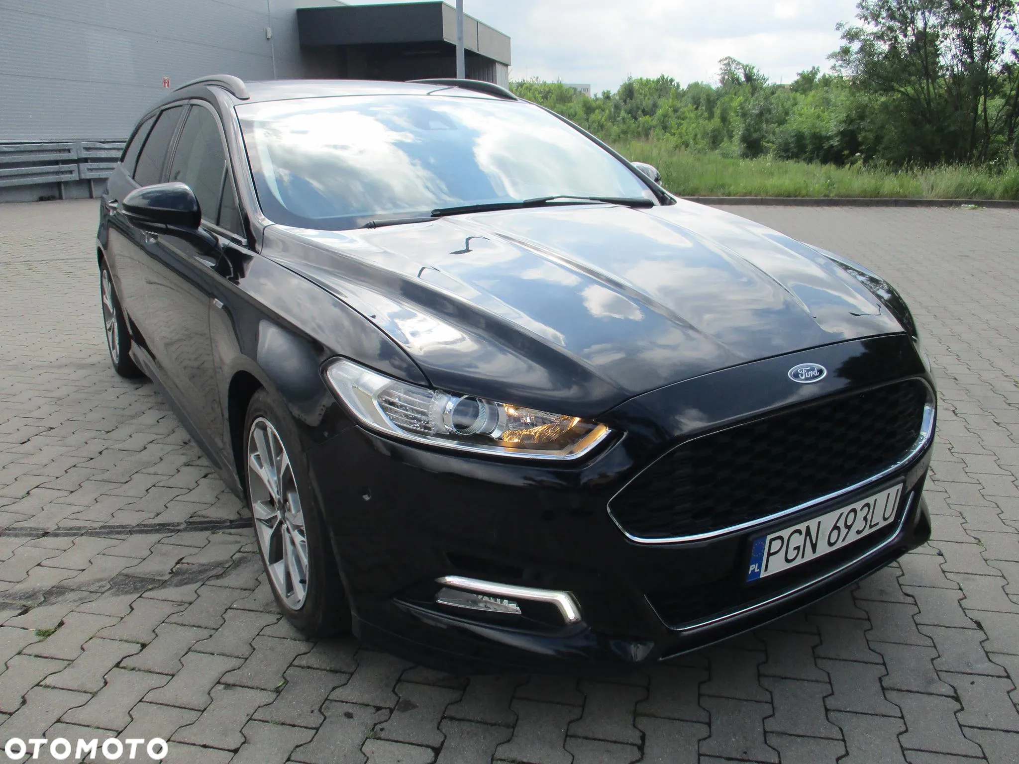 Ford Mondeo 2.0 TDCi ST-Line - 13