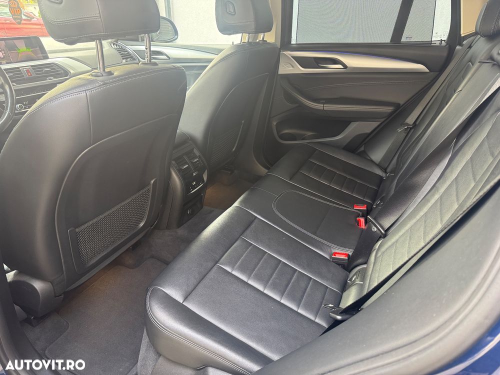 BMW X3 xDrive20d Aut. - 12