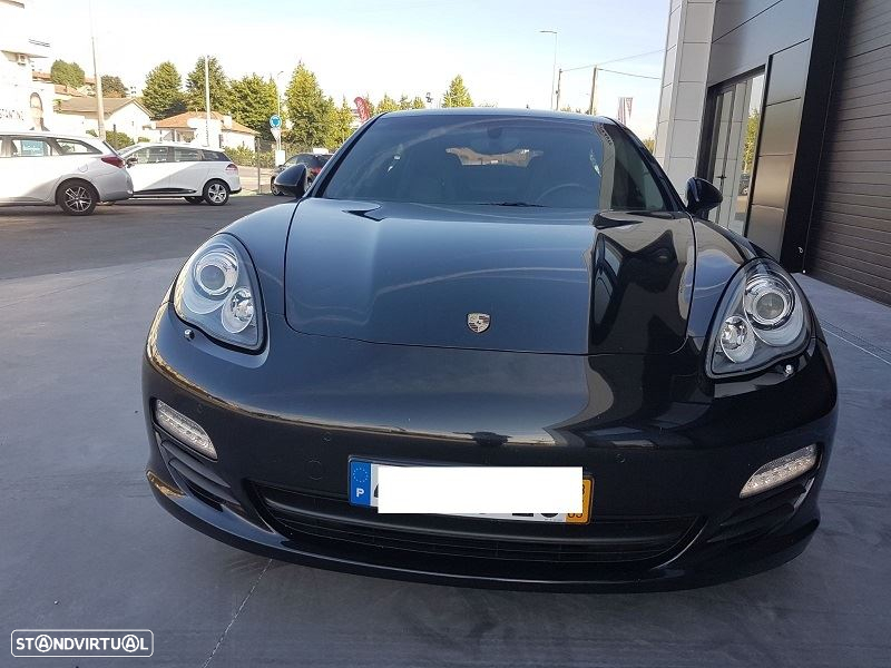 Porsche Panamera - 8
