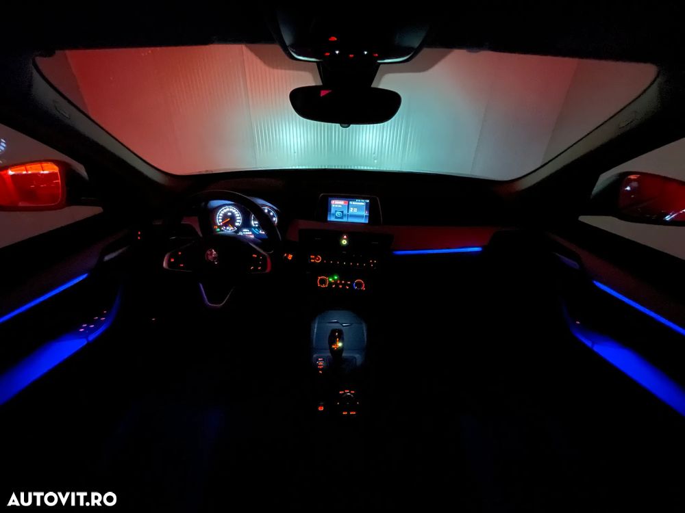 BMW X1 sDrive18d AT - 8
