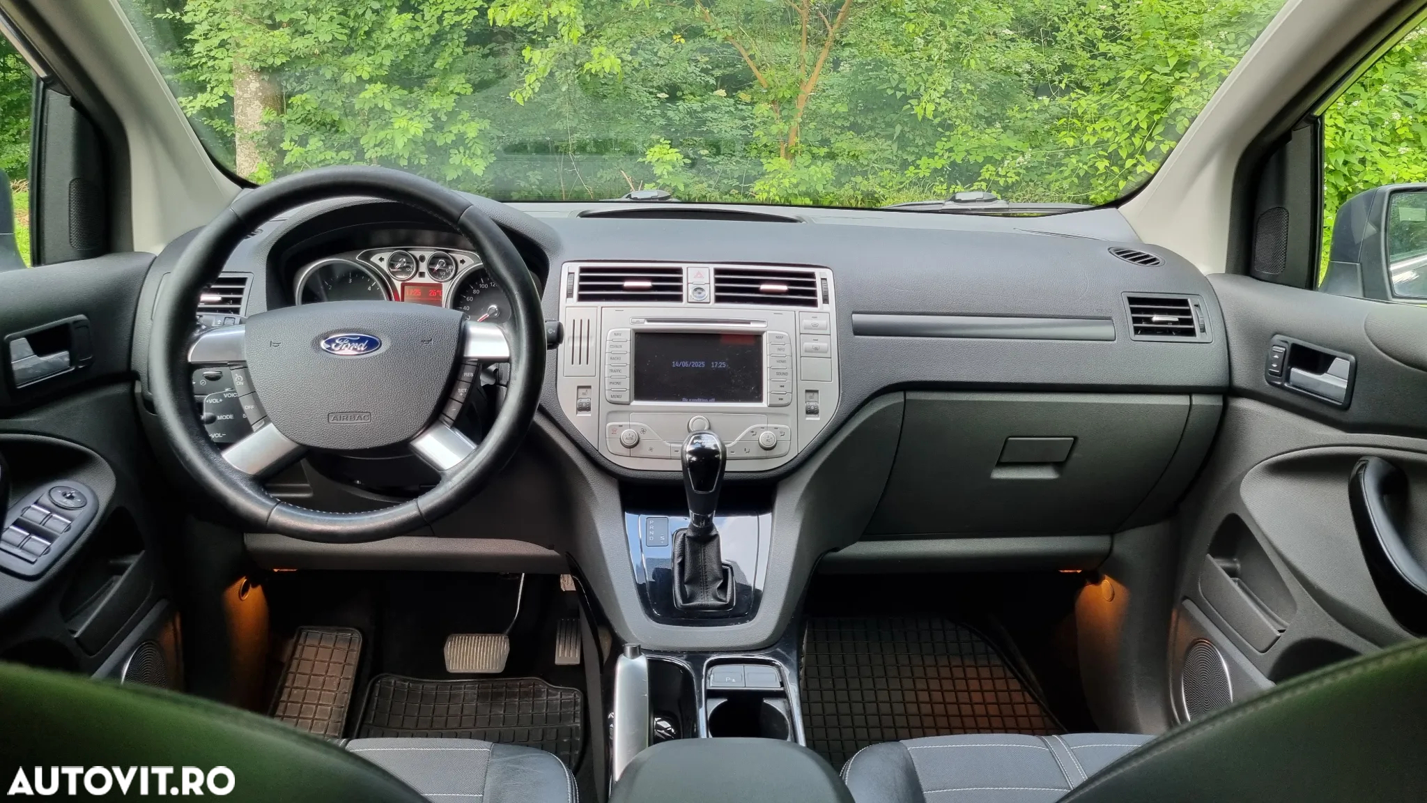 Ford Kuga 2.0 TDCi 4WD Powershift Titanium - 7