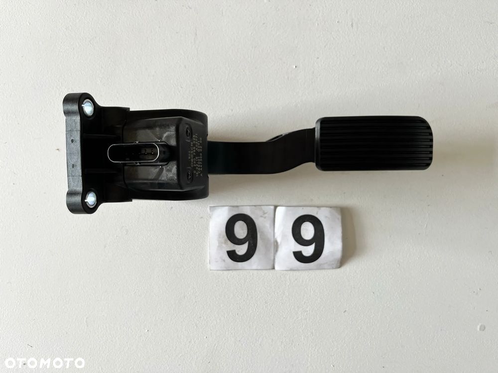 Pedał gazu, potencjometr Mercedes A4473000200  BOSCH 0280755025 - 2