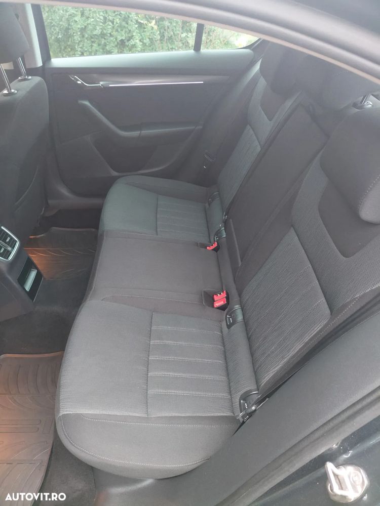 Skoda Octavia 1.5 TSI DSG Style - 18