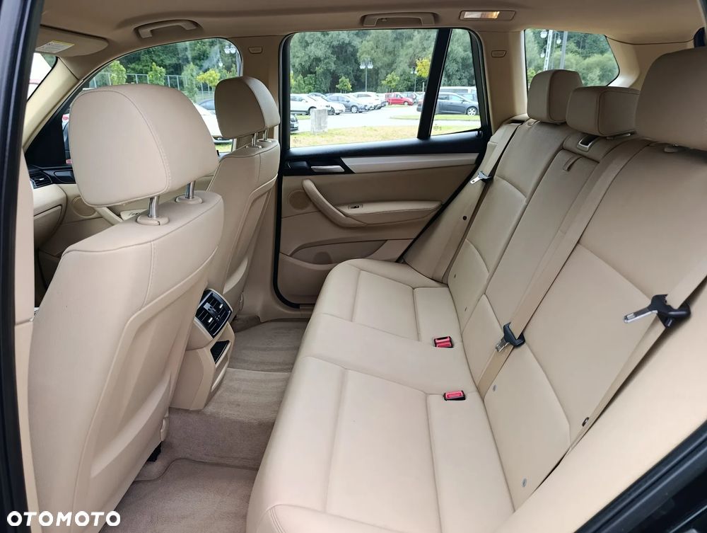 BMW X3 xDrive20i - 14