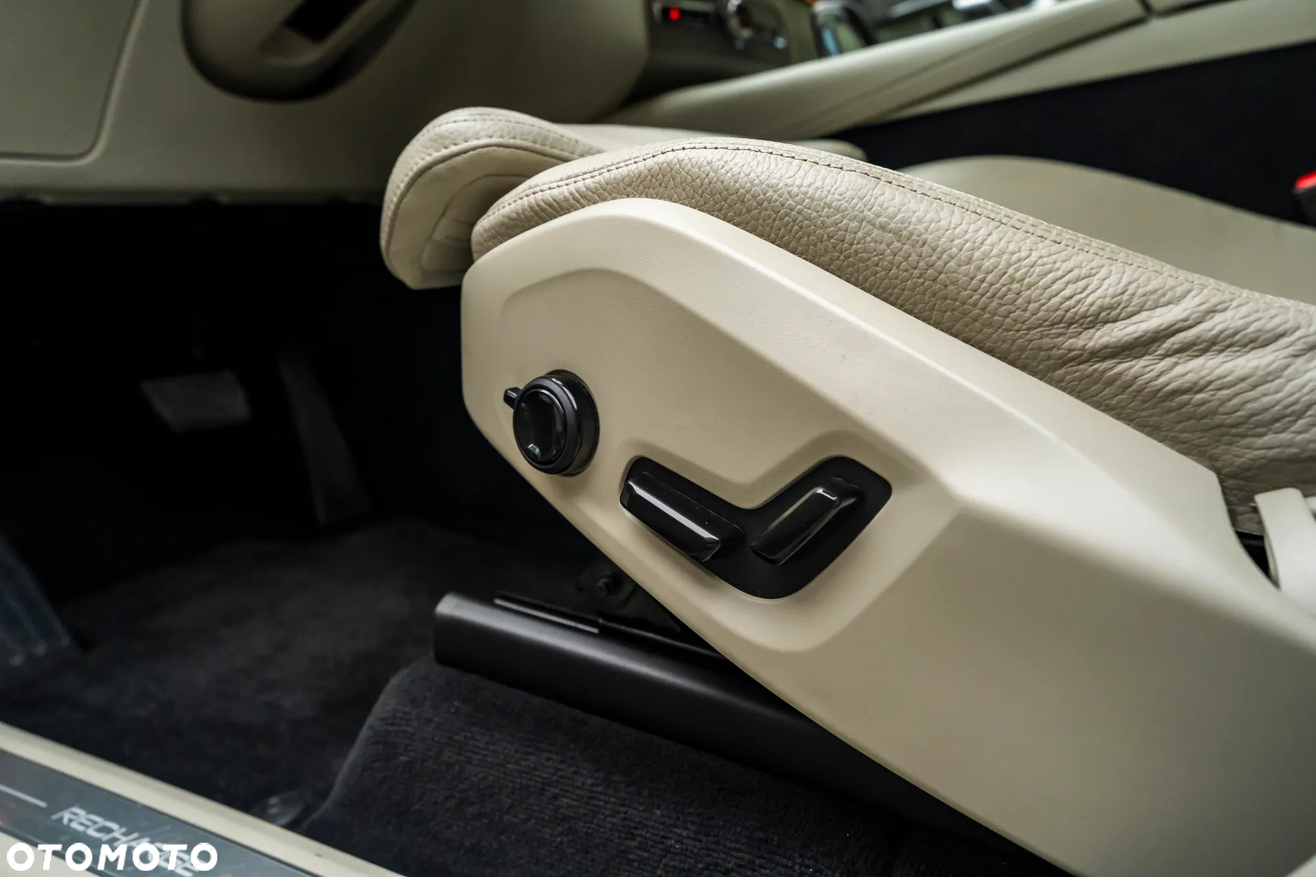 Volvo XC 90 T8 AWD Plug-In Hybrid Plus Bright 7os - 20