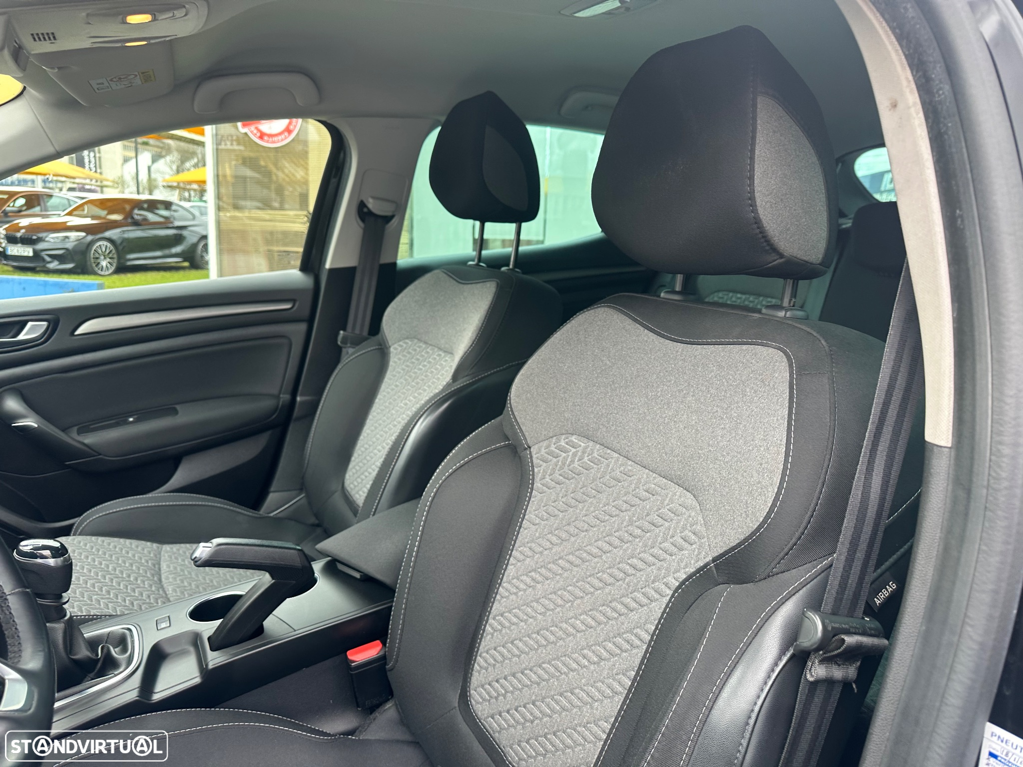 Renault Mégane 1.5 Blue dCi Limited - 25