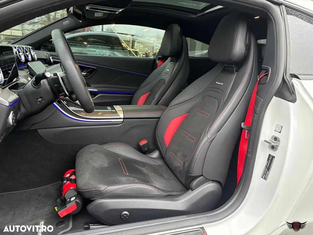 Mercedes-Benz CLE Mercedes-AMG 53 4MATIC+ AMG SPEEDSHIFT TCT 9G - 4