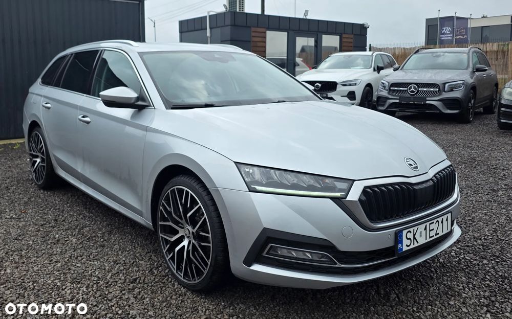Skoda Octavia 2.0 TDI DSG RS - 1