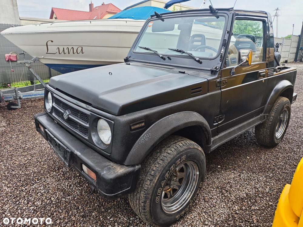 Suzuki Samurai - 1
