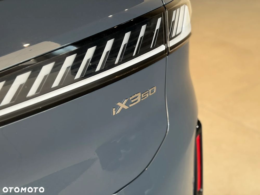 BMW iX3 50 xDrive 113.4kWh - 16
