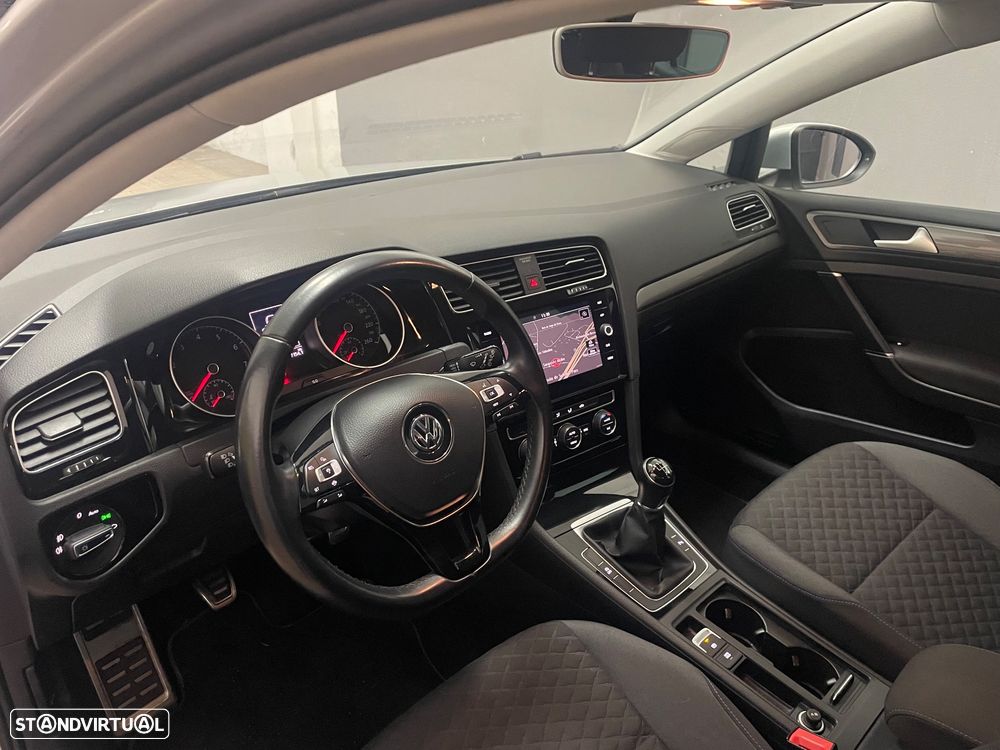 VW Golf 1.0 TSI Join - 8