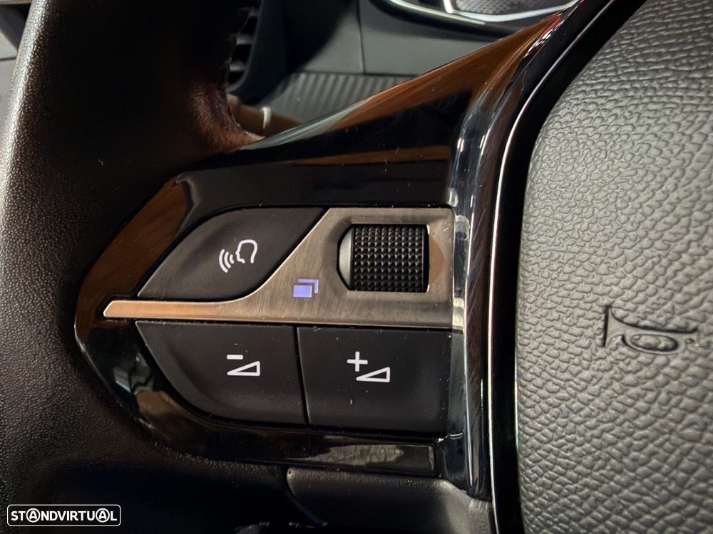 Peugeot 208 1.2 PureTech Active - 15
