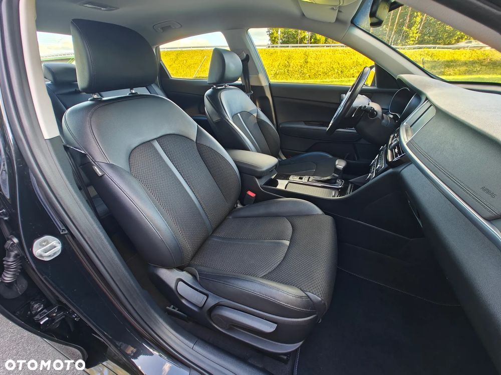 Kia Optima 1.7 CRDI DCT Business Supreme - 32