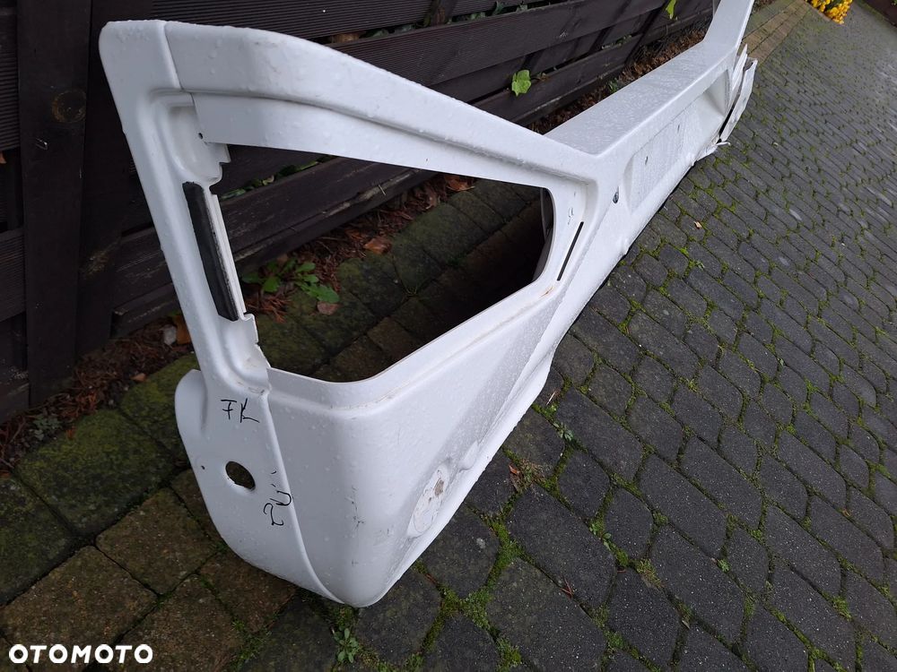 KAMPER CHAUSSON CHALLENGER ZDERZAK TYŁ TYLNY - 2