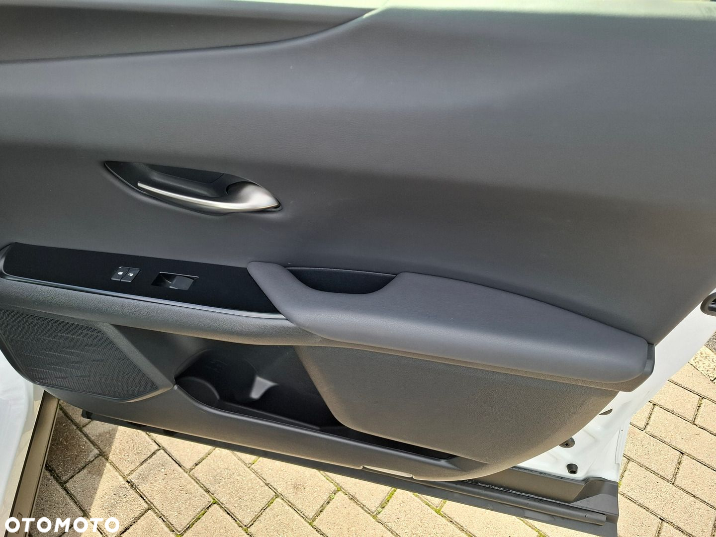 Lexus UX 200 GPF F Sport Design 2WD - 20