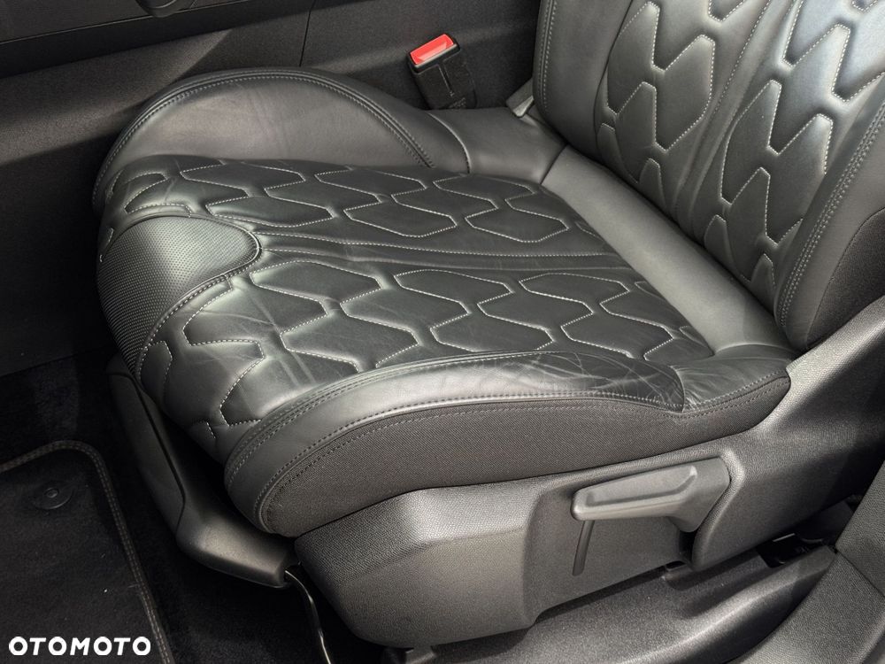 Peugeot 5008 1.2 PureTech Allure Pack S&S EAT8 - 11