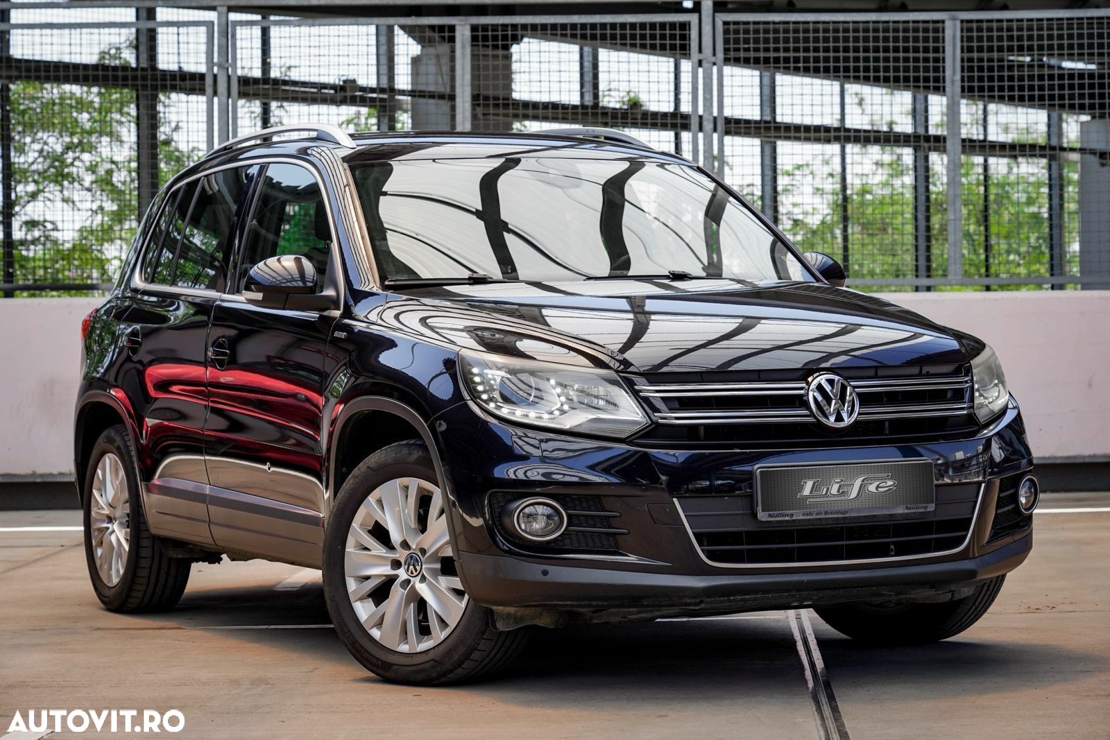 Volkswagen Tiguan 2.0 TDI DPF 4Motion BlueMotion Technology Life - 1