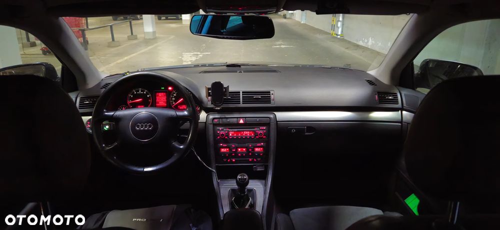 Audi A4 - 5
