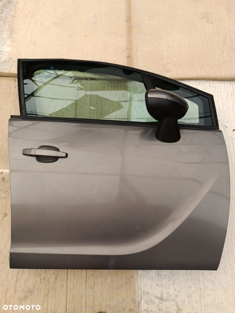 z40w drzwi prawy przód przednie prawe opel meriva b - 1
