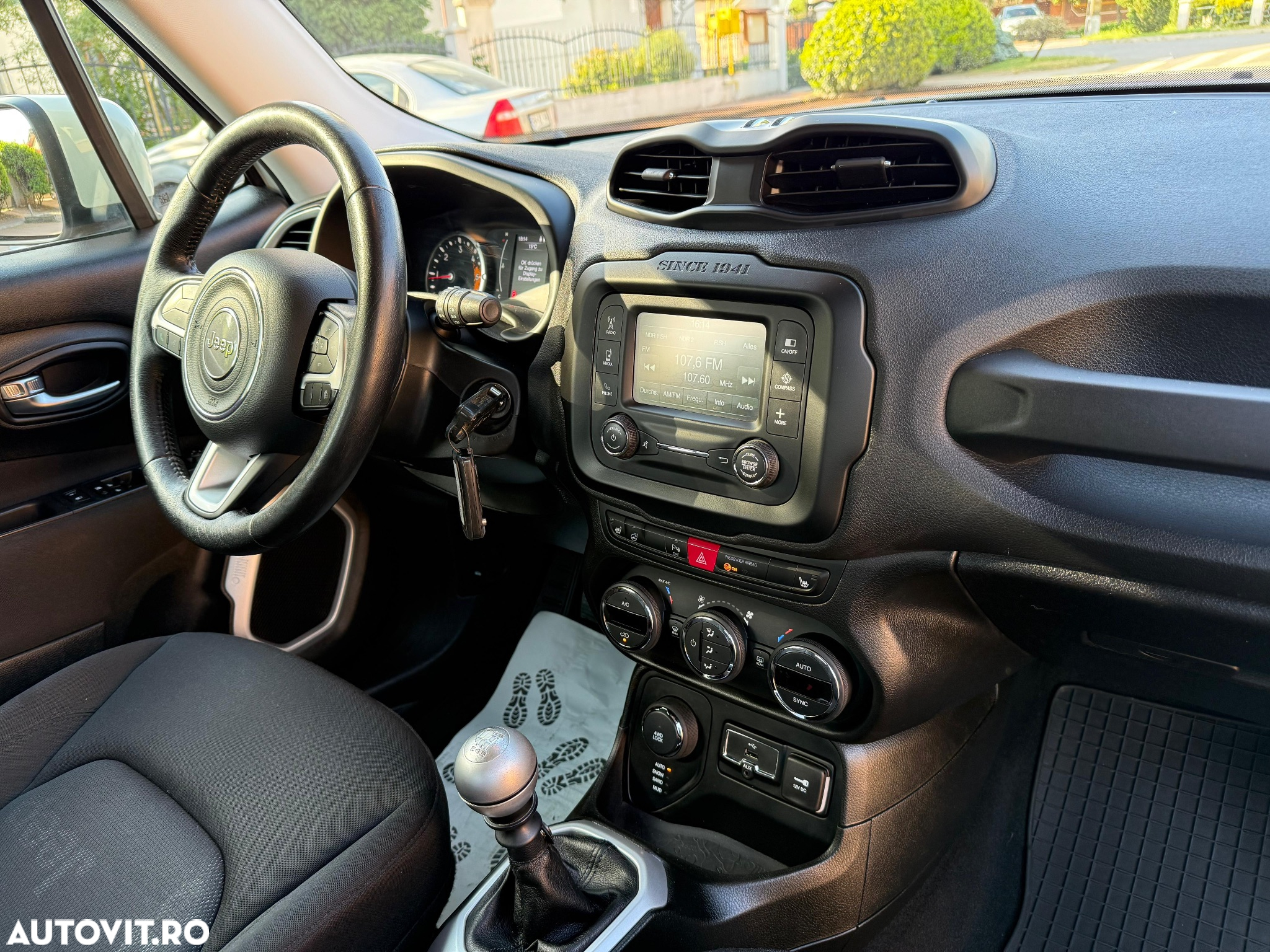 Jeep Renegade 2.0 M-Jet 4x4 Longitude - 9