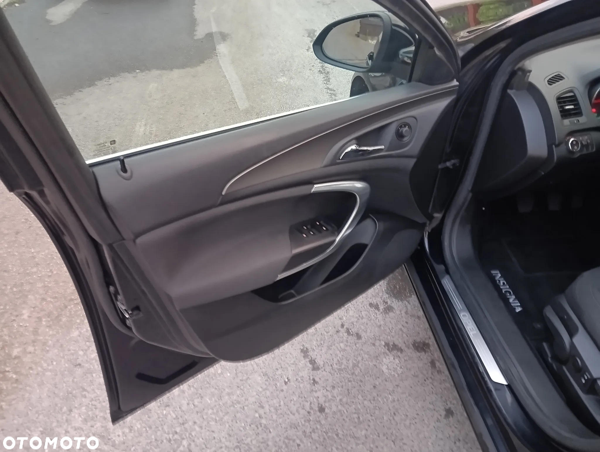Opel Insignia 1.8 Design Edition - 10